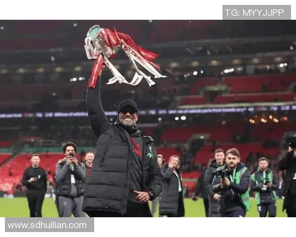 巴萨与利物浦激战正酣比分直播全程跟踪精彩瞬间不容错过