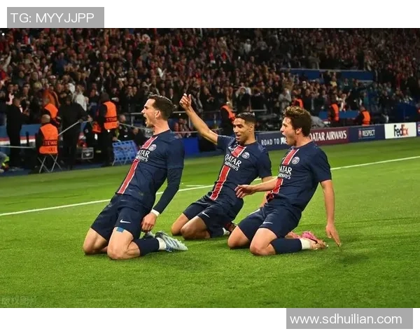 巴萨在欧冠对决中逆袭拜仁展现强大实力与团队合作精神 巴萨在欧冠对决中逆袭拜仁展现强大实力与团队合作精神