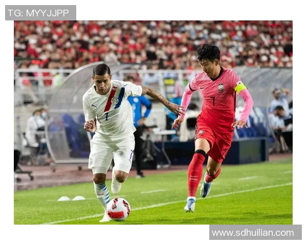 世预赛精彩回放中国队对阵韩国队的激烈较量与精彩瞬间分析