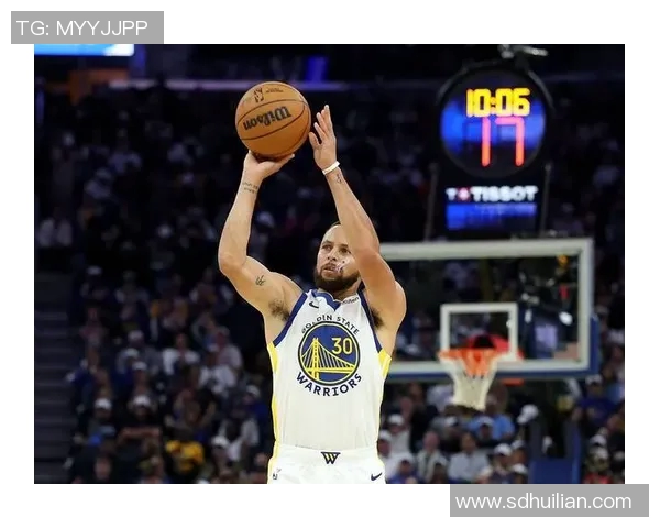 勇士队大胜湖人，库里砍下30分，勇士豪取四连胜——看勇士如何在NBA赛场上创造奇迹