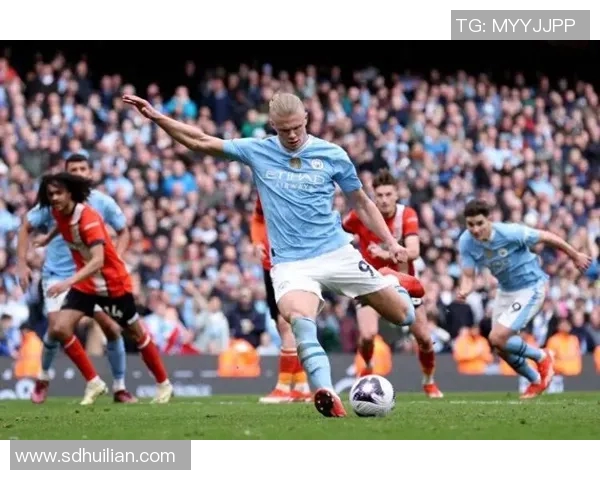 门兴格拉德巴赫对曼城精彩比赛录像回顾与分析