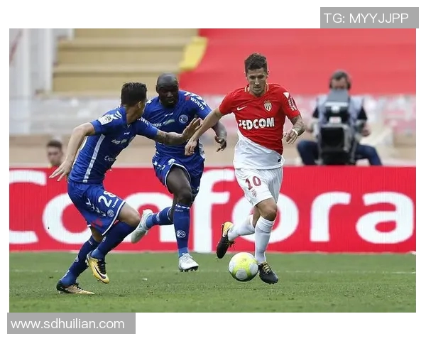 尤文图斯与摩纳哥精彩对决视频回顾及赛后分析