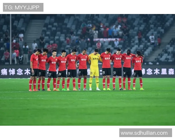 山东与深圳足球比赛精彩直播全程回顾与赛后分析