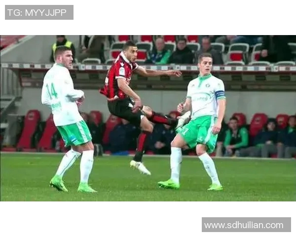 朗斯与布洛涅历史交锋回顾及两队发展历程分析