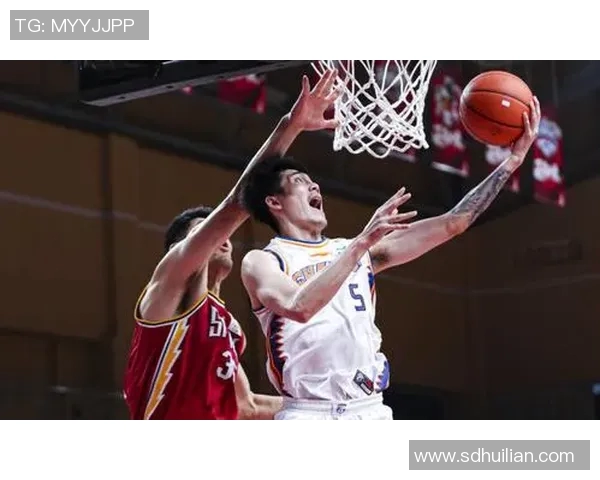 刘铮：从篮球场上的拼搏者到人生舞台上的追梦人