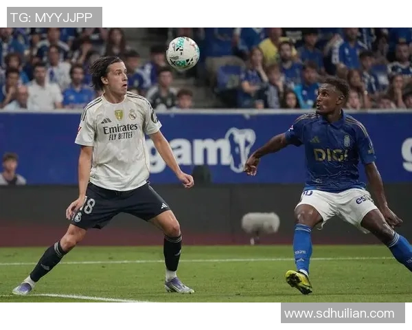 鲁多格利与巴伦西亚的激烈对决揭示了足球战术的新趋势与精彩瞬间 鲁多格利与巴伦西亚的激烈对决揭示了足球战术的新趋势与精彩瞬间